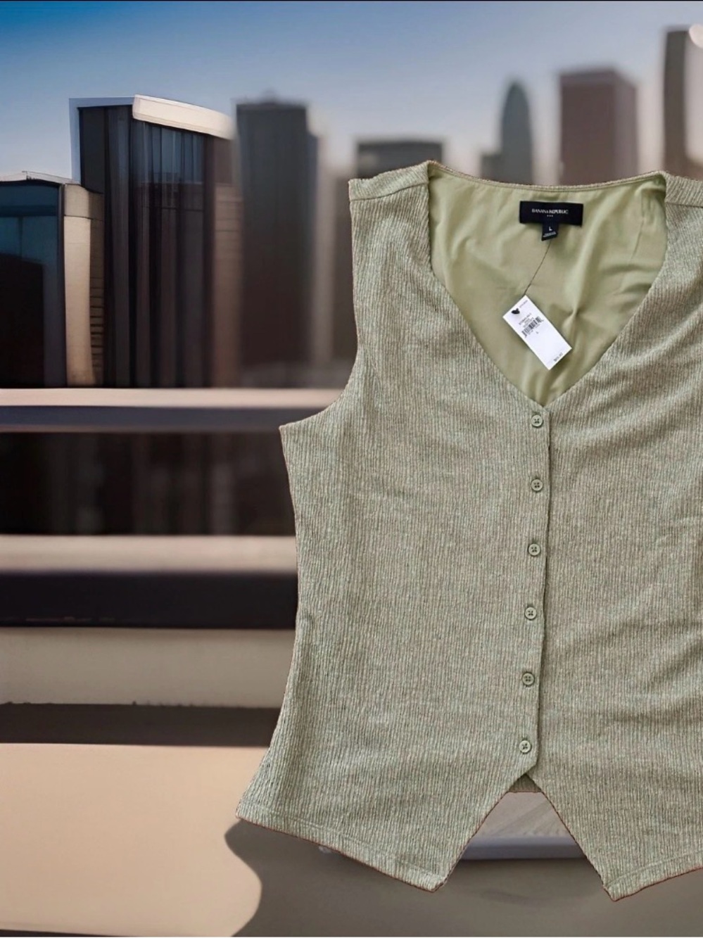 Banana Republic Factory Jacquard Crinkled Vest Top Mosstone Green Size L NWT